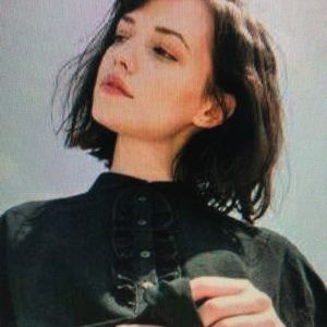 Meet your Posher, Violet